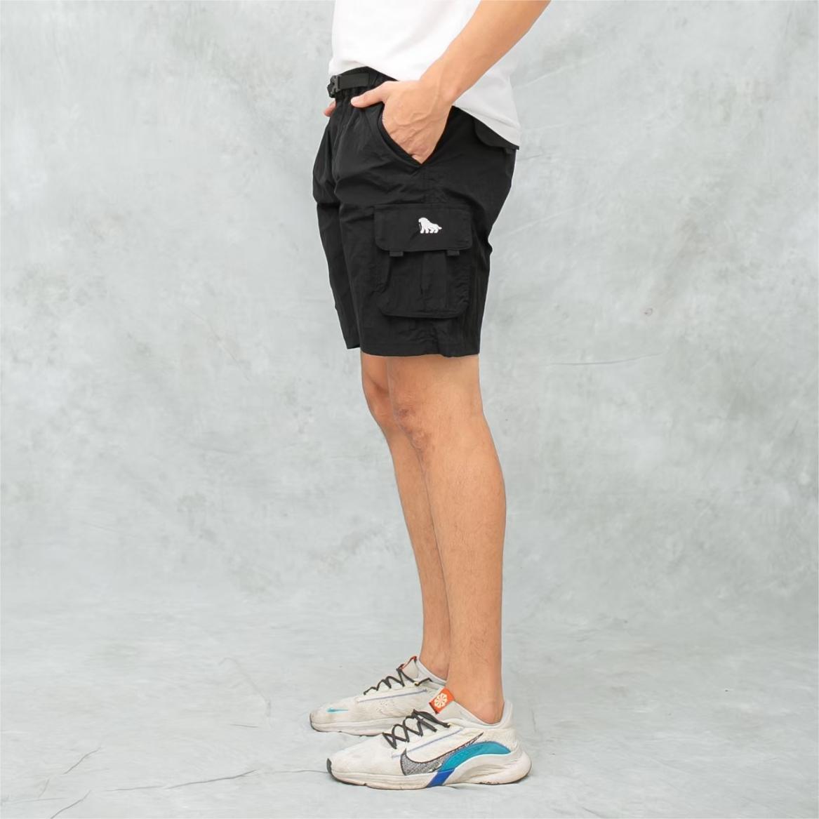 DELIRIUM Mount Tech Crinkle Cargo Short Pants - Black